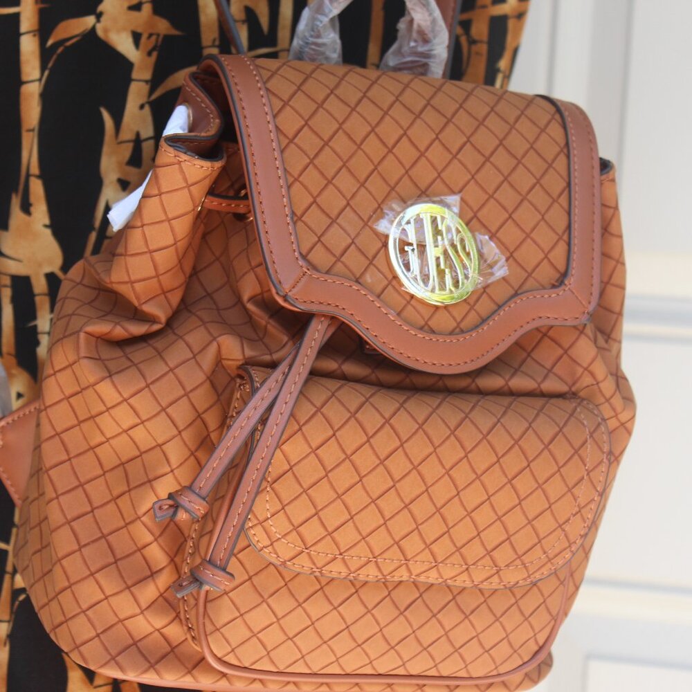 Guess women's backpack brown - Picture 2 of 8